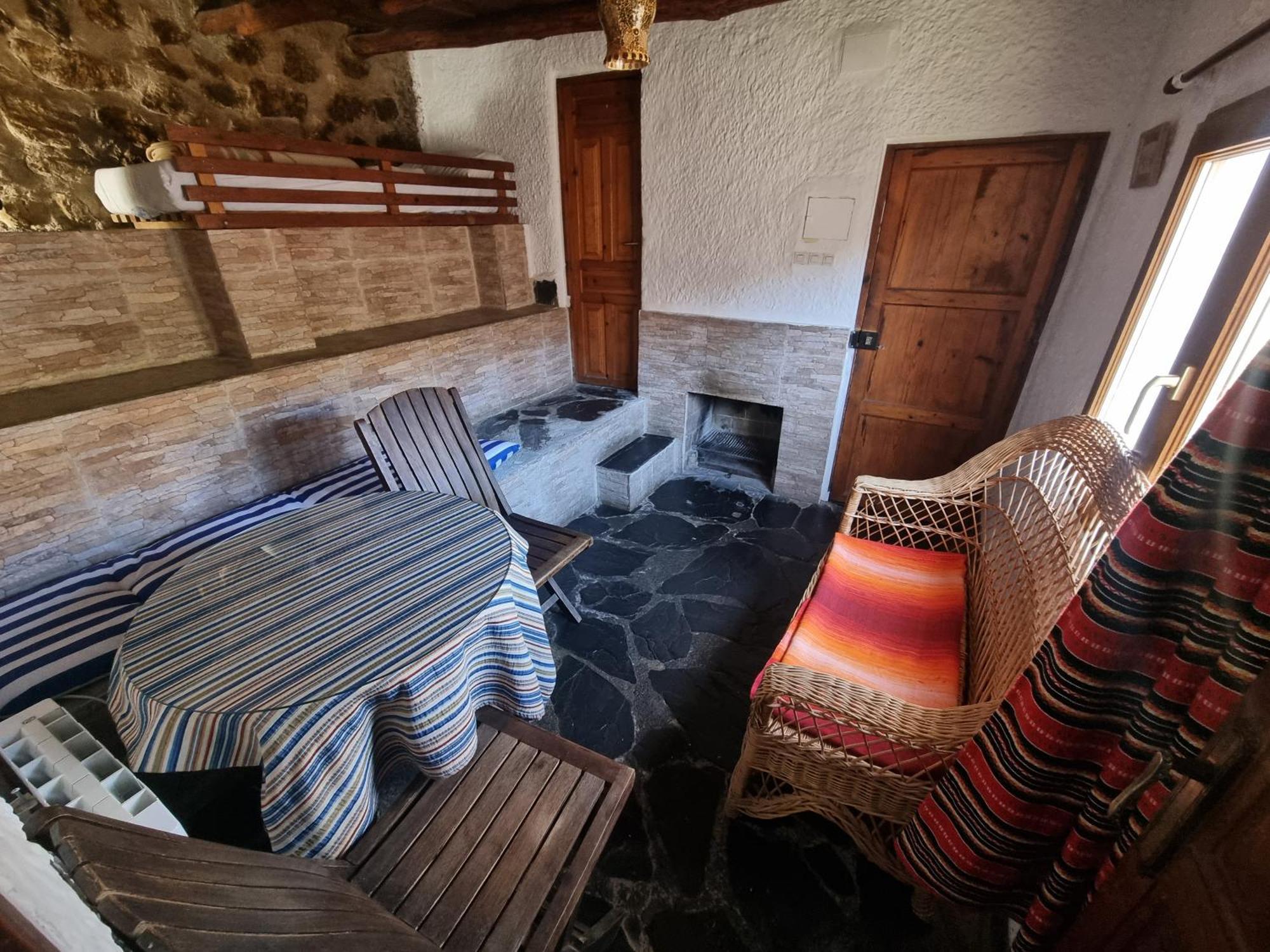 Camping Trevélez Екстериор снимка