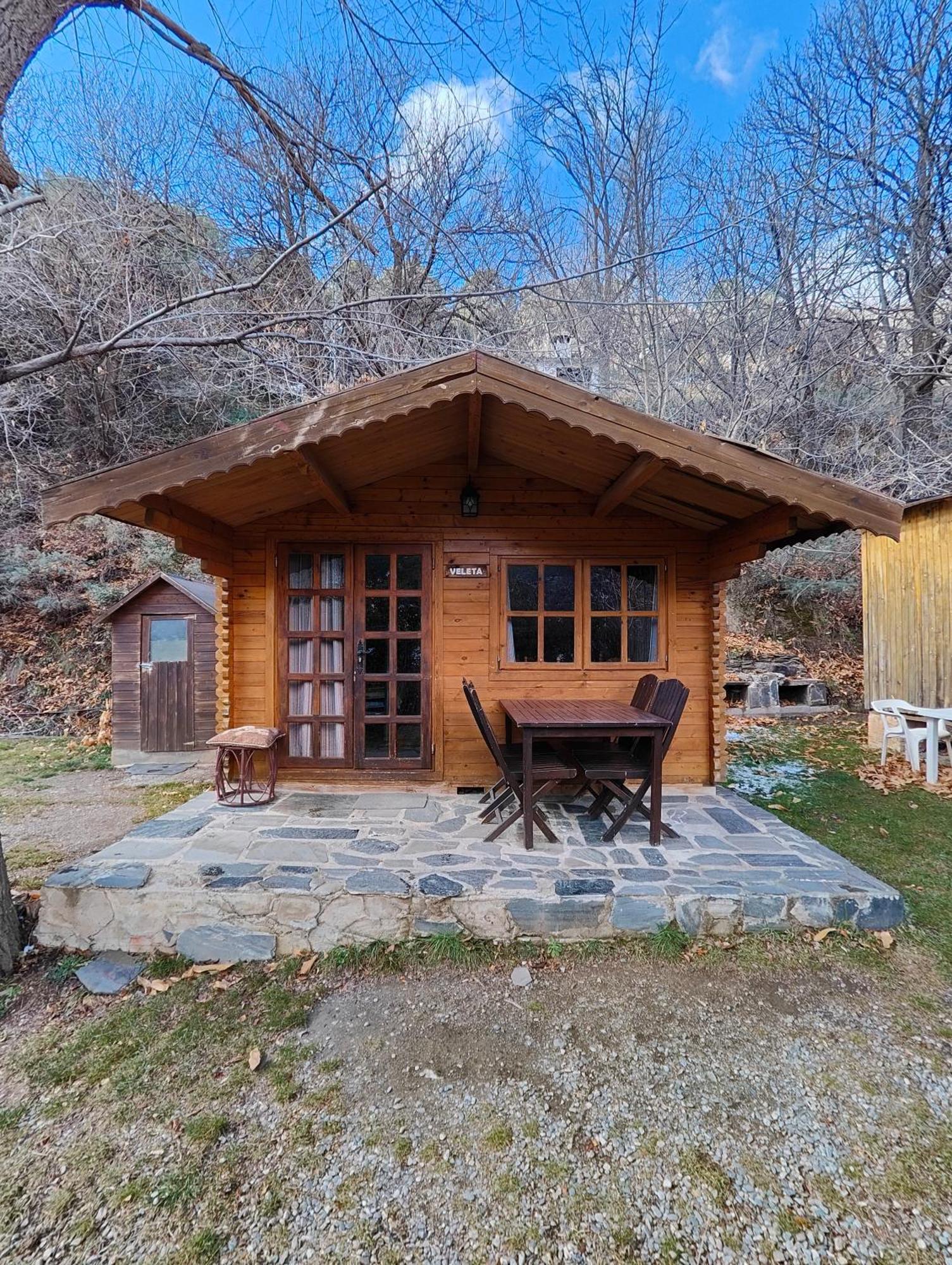 Camping Trevélez Екстериор снимка