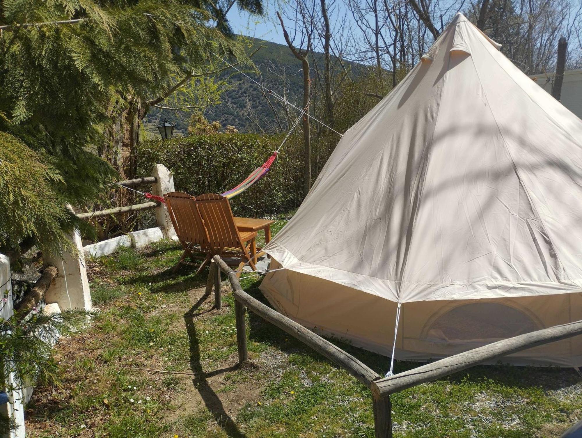 Camping Trevélez Екстериор снимка
