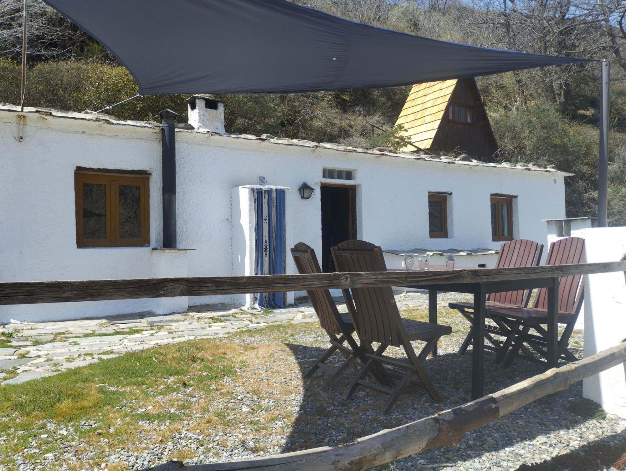 Camping Trevélez Екстериор снимка